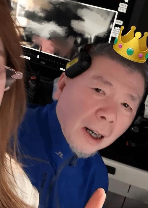 澳门研究生资料网站大全,和冯小刚养女高中毕业与冯小刚收养的女儿